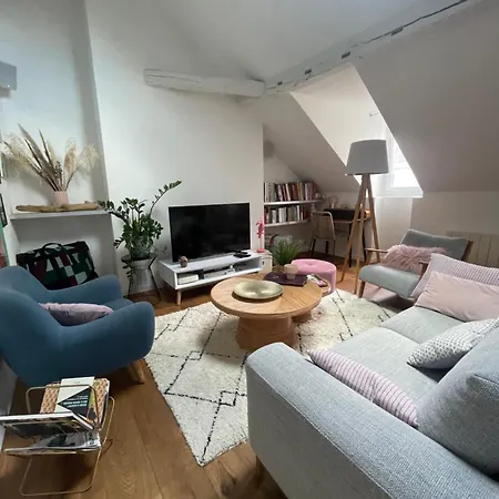 Apartamento Grand Loft 110m Cœur Historique Et Parking Privé Rare